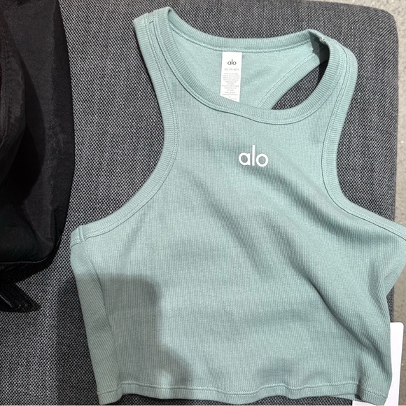 NWT Alo Yoga Aspire Tank Botanical Green XS - Picture 5 of 6